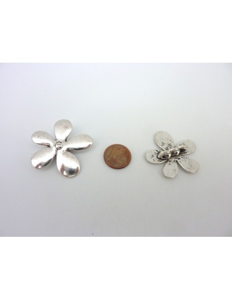 grande perle marguerite en métal argenté pour cordon 3mm grande perle marguerite en métal argenté pour cordon 3mm