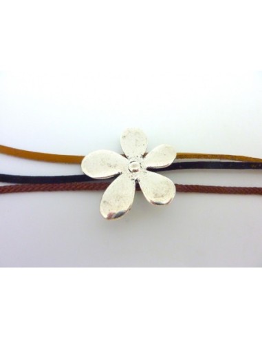 Perle fleur argenté en métal pour cordon 3mm à 3 trous