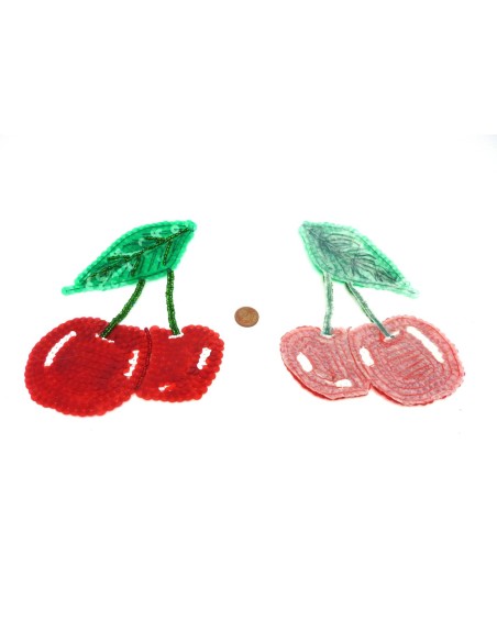 Cerise thermocollant grand format 14cm en sequin et rocaille