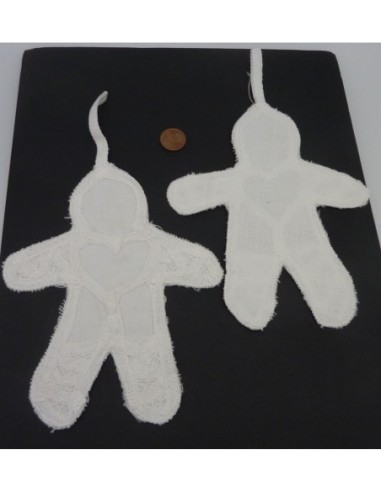 Lutin en broderie 15cm en coton de couleur blanc à rembourrer ou à coudre