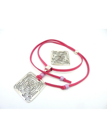 Pendentif estampe filigrane carré 49,4mm en métal argenté