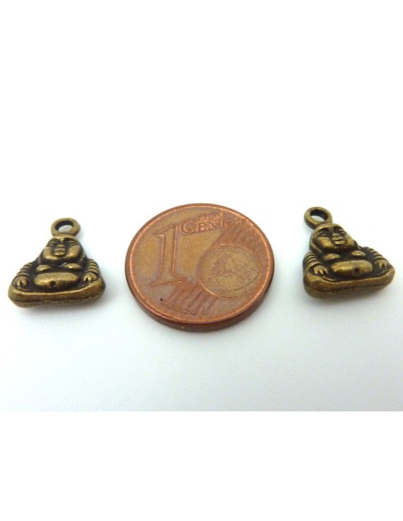 Breloque bouddha en métal de couleur bronze