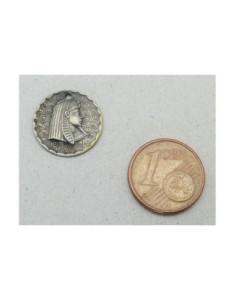 Breloque tête de Pharaon en métal argenté 2