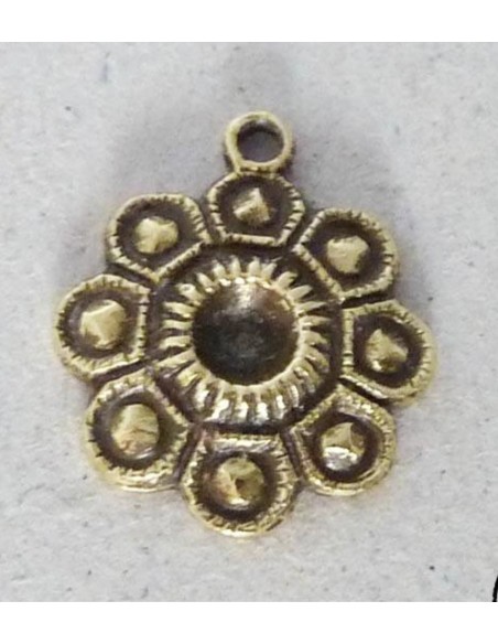 Pendentif fleur filigrane Vintage 50's en laiton doré