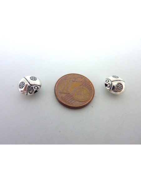 perle coccinelle en métal argenté