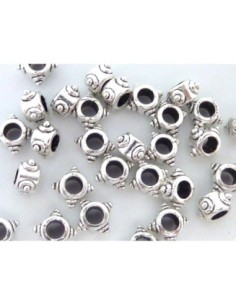 Perle argenté en métal travaillé 5mm à gros trou