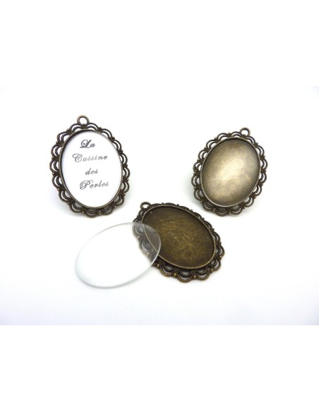 Pendentif pour cabochon de 40x30mm en métal de couleur bronze