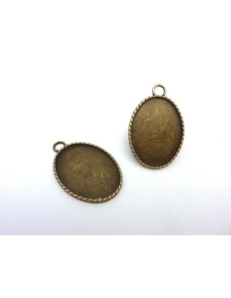 Pendentif bronze pour cabochon de 30mm x 40mm