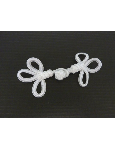 Brandebourg blanc noeud