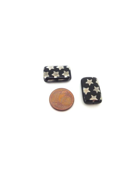 Perle rectangle noire motif étoile argenté