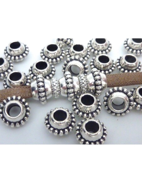 Perle ronde 11mm argenté à gros trou style ethnique travaillé