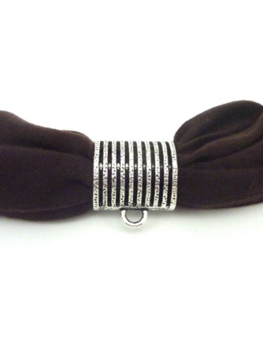 Support breloque XXL passant pour foulard en métal argenté travaillé