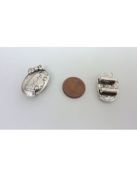 1 Perle passant Fillette 24,6mm en métal argenté