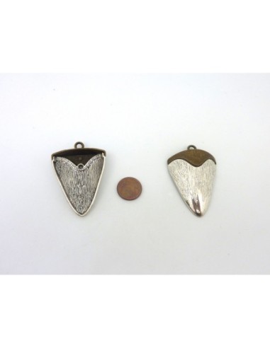 Pendentif corne metal argente et bronze