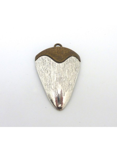 Pendentif corne metal argente et bronze