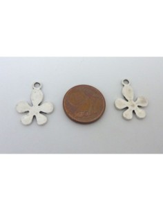20 Breloques fleur en métal argenté 18mm 2