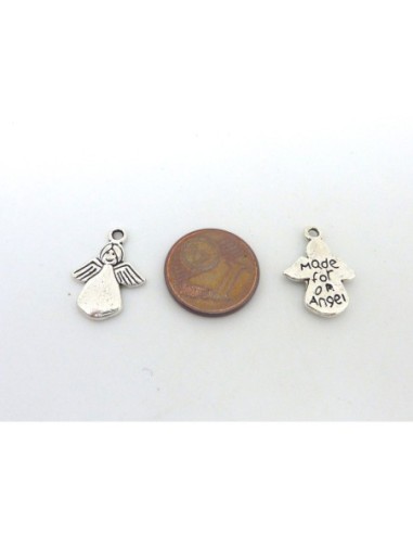 Breloque ange en métal argenté