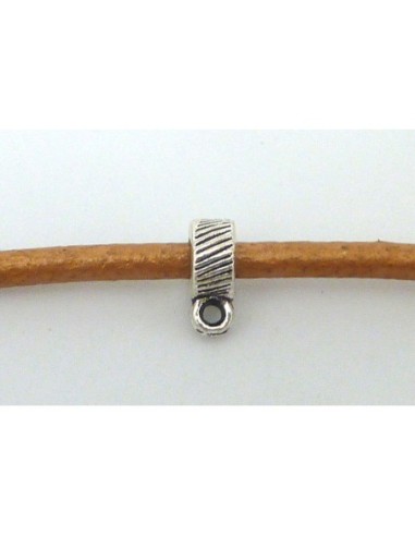 Support breloque argenté en métal strié pour cordon de 2,5mm