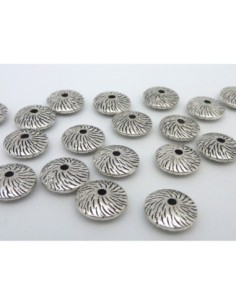 Perle soucoupe gravé en métal argenté 2