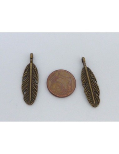 breloque plume en métal bronze pour cordon cuir 1,5mm