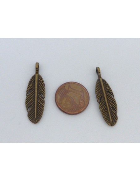 breloque plume en métal bronze pour cordon cuir 1,5mm breloque plume en métal bronze pour cordon cuir 1,5mm