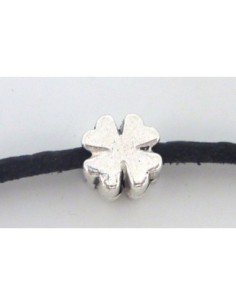 Perle metal à gros trou trèfle