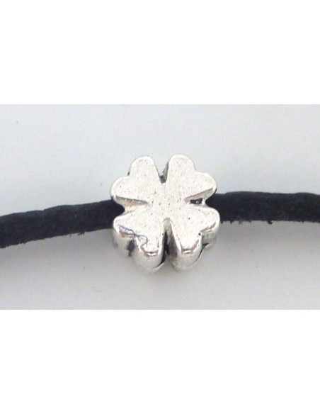 Perle metal à gros trou trèfle