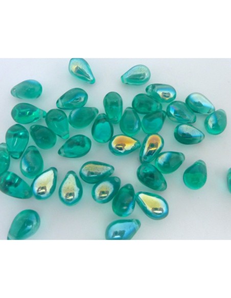 Perle forme larme en verre de couleur bleu zircon émeraude irisé 9,2mm