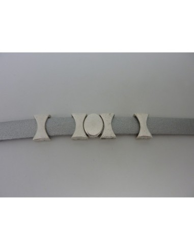 20 perles passant pastille ovale 13,3mm en métal argenté lisse et mate