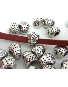 Perle metal fraise 2