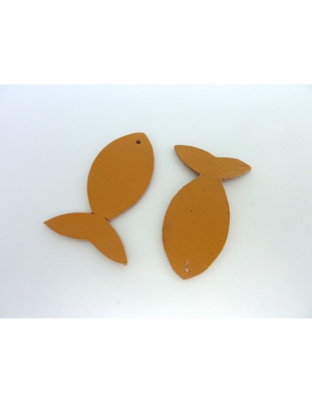 Poisson en cuir marron camel