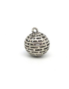 R-Pendentif boule filigrane et motif strie avec grelot...