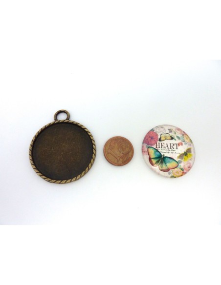 Grand Support cabochon pendentif 40,7mm rond en métal de couleur bronze  + cabochon rond en verre 30mm motif papillon