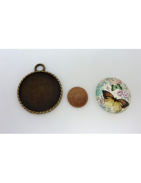 Grand Support cabochon pendentif 40,7mm rond en métal de couleur bronze  + cabochon rond en verre 30mm motif papillon