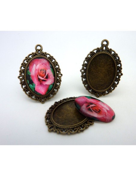 Support pendentif ovale en métal de couleur bronze  + cabochon en verre 25 X 18mm