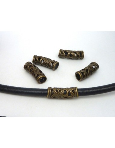 Perle passant tube ajouré en métal de couleur bronze pour cordon