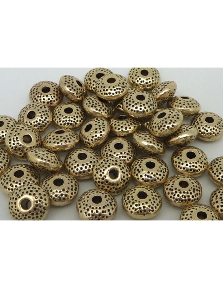 10 Perles soucoupe 8,2mm en métal doré pâle gravé de points