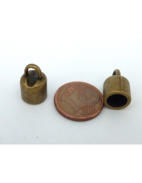4 Embouts rond pour cordon 6,5mm, pouvant aussi servir de cache nœud en métal de couleur bronze lisse