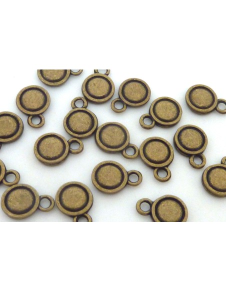 Mini breloque en métal de couleur bronze