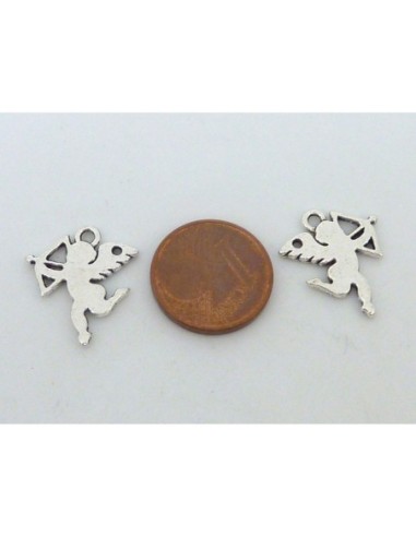 Pendentif cupidon en métal argenté