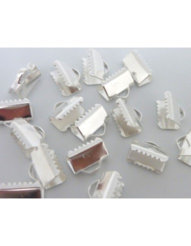 Embout griffe serre ruban en métal argenté lisse brillant