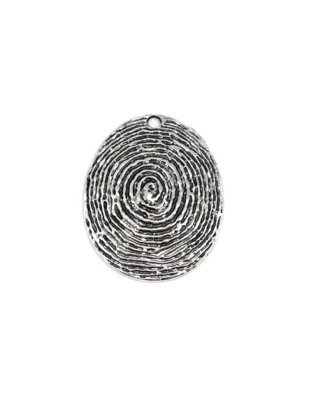 Grand pendentif ovale en métal argenté strié ethnique