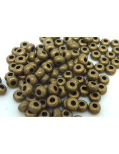 petite perle ronde lisse 4,7mm en métal de couleur bronze