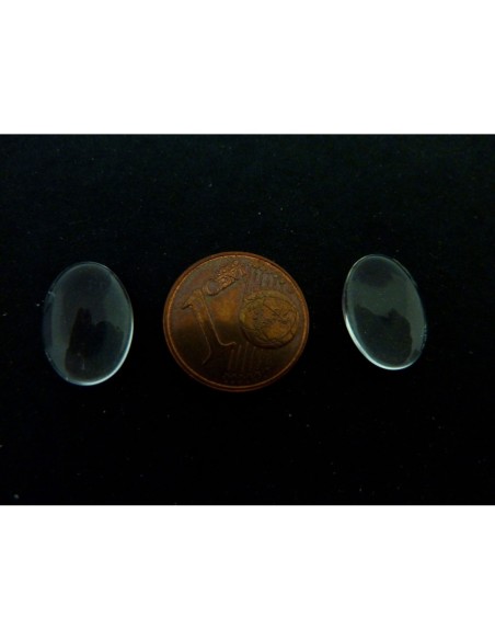 Cabochon ovale 10 x 14mm loupe en verre