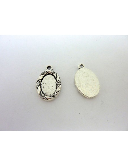Support cabochon ovale strié pour cabochon de 10mm X 14mm 