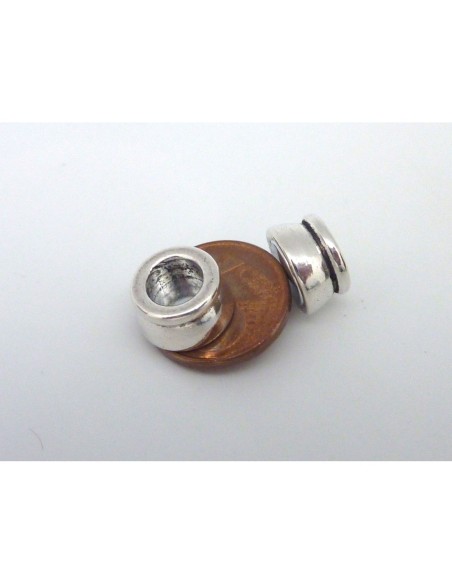 Fermoir aimanté tube tonneau pour cordon de 6mm en métal argenté