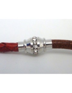 Fermoir aimanté tube orné de strass pour cordon de 5mm en métal argenté
