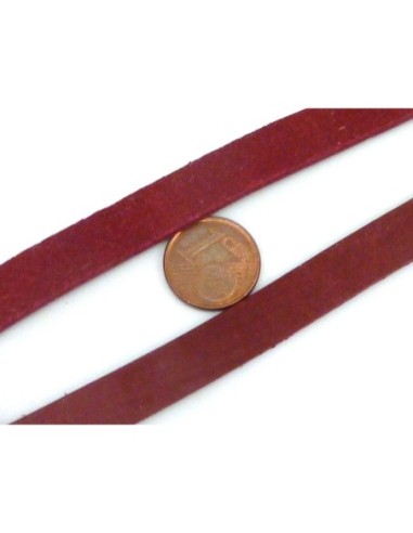 1m Cuir plat largeur 9mm de couleur grenat,...