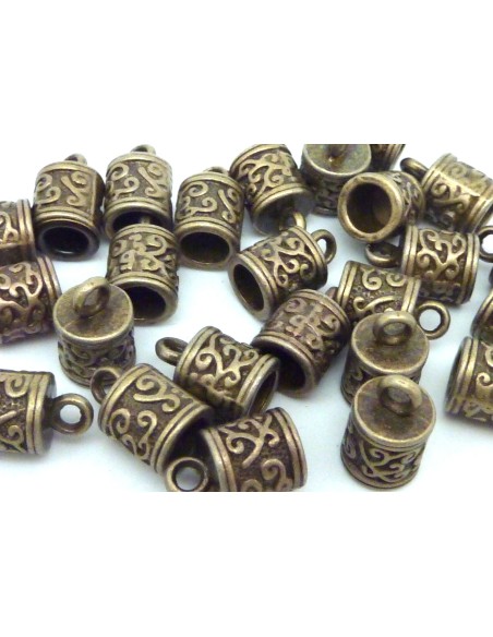 4 Embouts pour cordon de 6mm  environb gravé en métal de couleur bronze