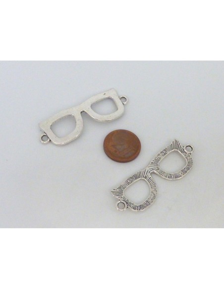Breloque lunette en métal argenté